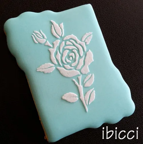 Rose cookie using the ibicci 1 part Rose stems, Buds and Leaves stencil